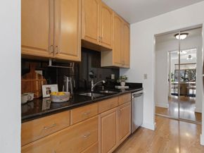6 Admiral Dr A474, Emeryville CA 94608