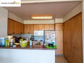 320 Lee St 201, Oakland CA 94610