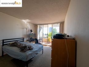 320 Lee St 201, Oakland CA 94610