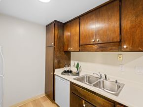 1327 Webster St B101, Alameda CA 94501