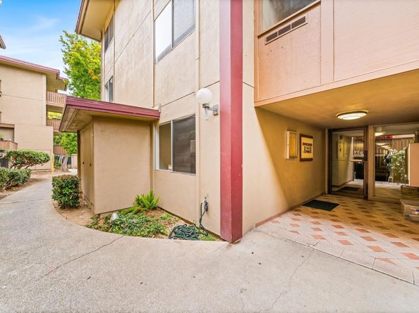 1327 Webster St B101, Alameda CA 94501