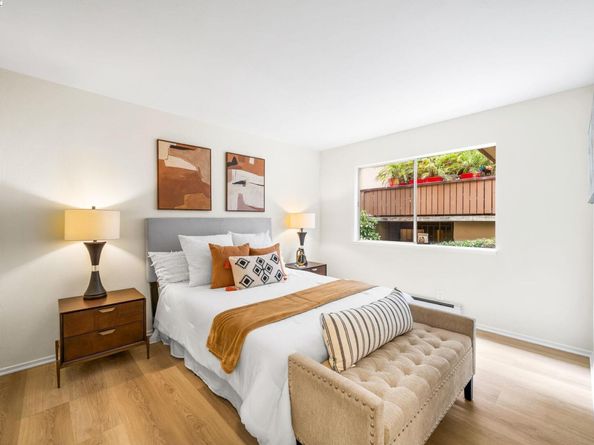 1327 Webster St B101, Alameda CA 94501