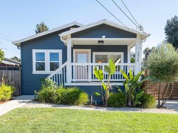 3920 Edgemoor Pl