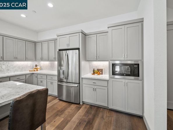 44 Analisa Ln, Walnut Creek CA 94596