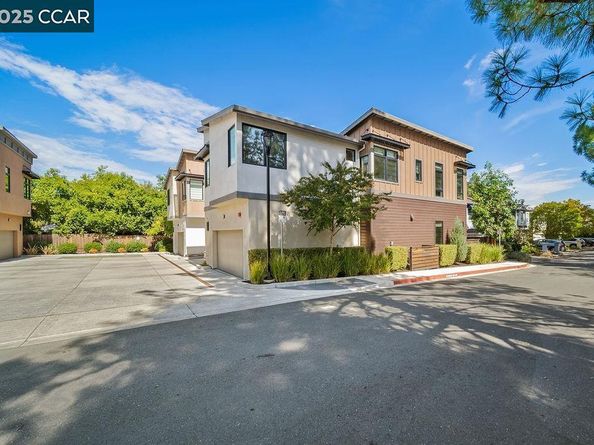 44 Analisa Ln, Walnut Creek CA 94596