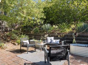 4686 Davenport Ave, Oakland CA 94619