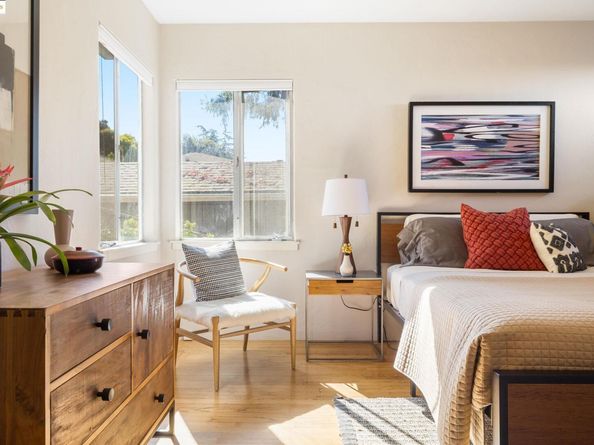4686 Davenport Ave, Oakland CA 94619