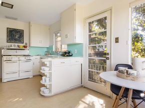 4686 Davenport Ave, Oakland CA 94619