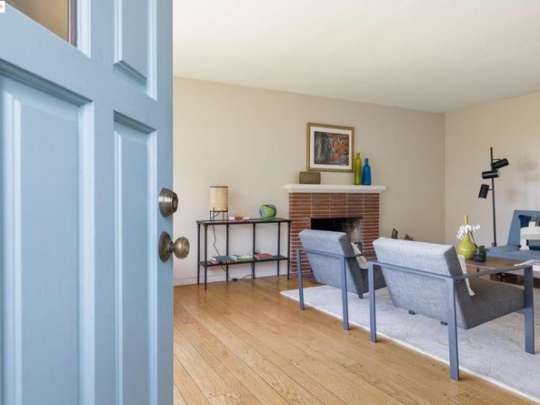 4686 Davenport Ave, Oakland CA 94619