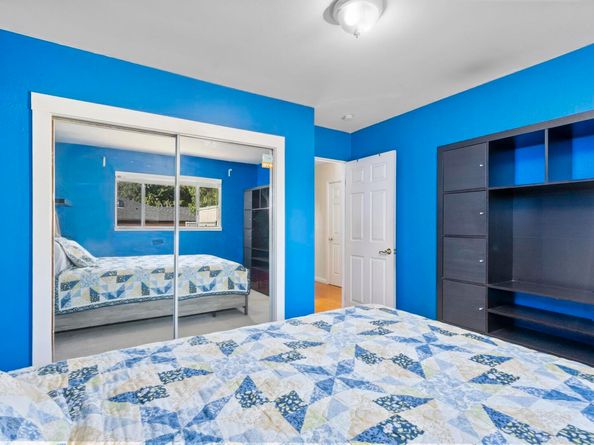 677 Fairway St, Hayward CA 94544