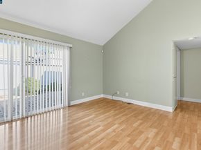 23 Mt Wilson Way, Clayton CA 94517