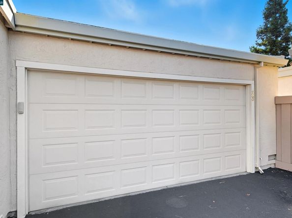 23 Mt Wilson Way, Clayton CA 94517