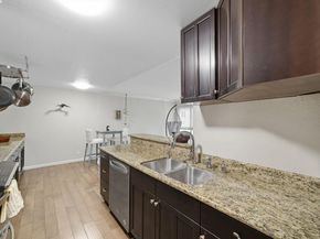 77 Fairmount Ave 101, Oakland CA 94611