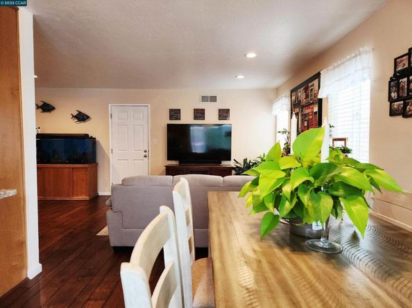 3636 Shenandoah Ct, Pleasanton CA 94588