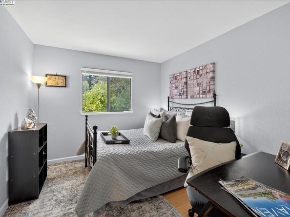 7906 Castilian Rd, Dublin CA 94568