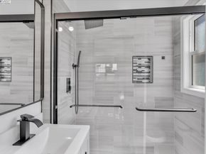 3300 Harrison St, Oakland CA 94611