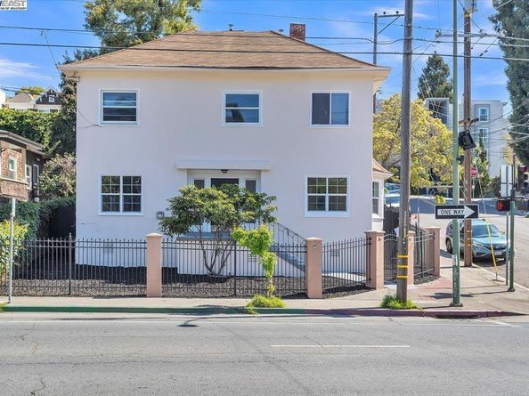 3300 Harrison St, Oakland CA 94611