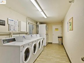 240 N Bayshore Blvd 303, San Mateo CA 94401