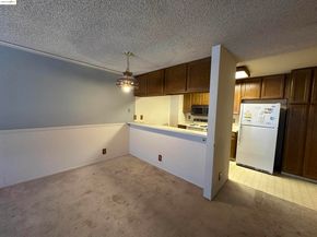 240 N Bayshore Blvd 303, San Mateo CA 94401