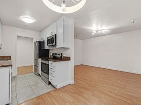 771 Kingston Ave 104, Oakland CA 94611