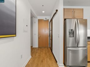 200 2nd St 404, Oakland CA 94607