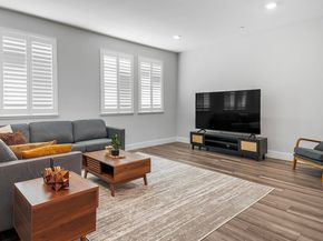538 Martin Mariner Avenue, Alameda CA 94501