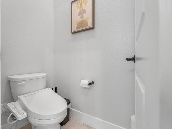 538 Martin Mariner Avenue, Alameda CA 94501