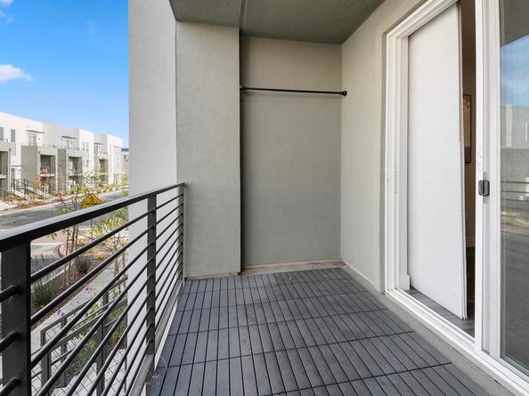 538 Martin Mariner Avenue, Alameda CA 94501