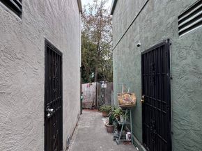7425 Weld Street, Oakland CA 94621