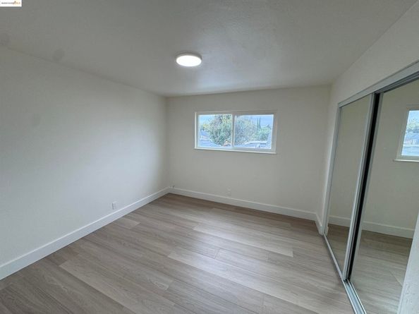 7425 Weld Street, Oakland CA 94621