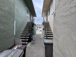 7425 Weld Street, Oakland CA 94621
