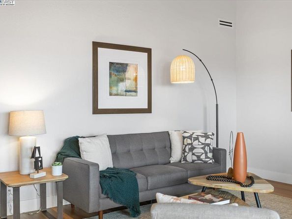 19100 Crest Ave 30, Castro Valley CA 94546