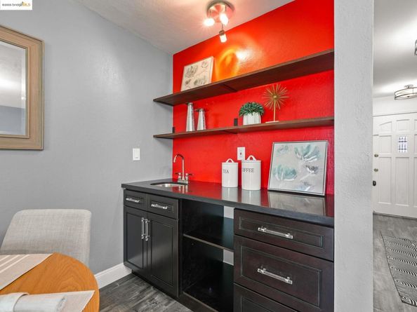 2106 Otis Dr D, Alameda CA 94501