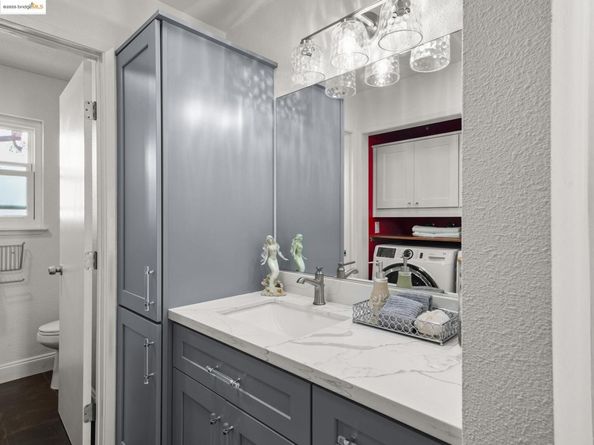 2106 Otis Dr D, Alameda CA 94501