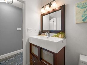 2106 Otis Dr D, Alameda CA 94501