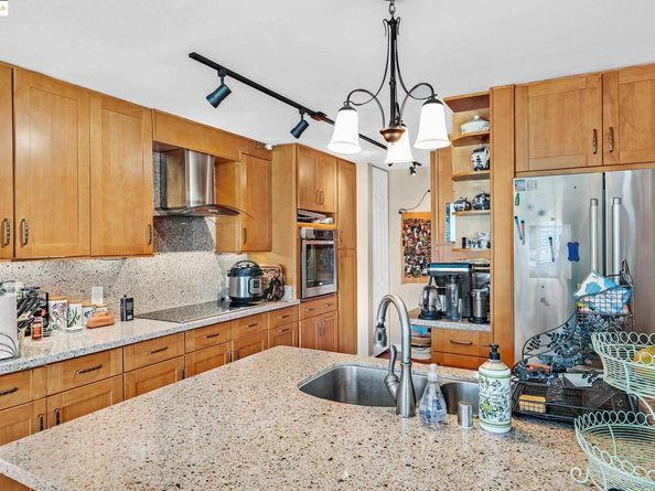 1205 Melville Sq 206, Richmond CA 94804
