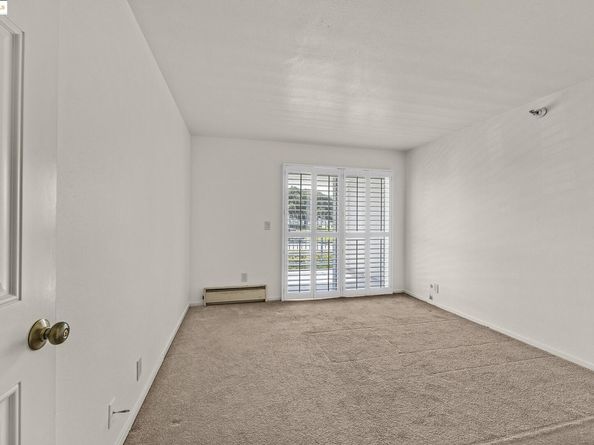 1205 Melville Sq 206, Richmond CA 94804