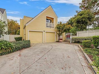 2835 Beard Terrace