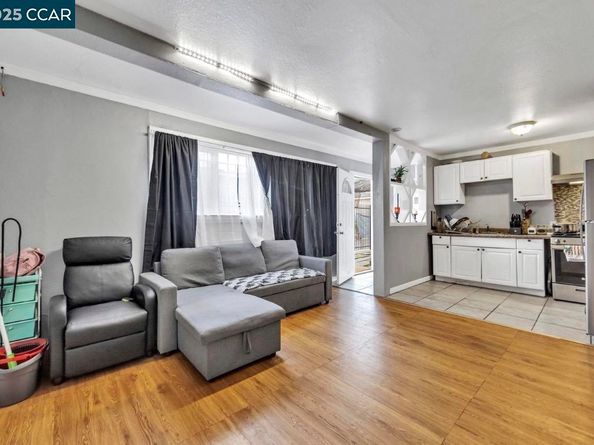 421 Barrett Ave, Richmond CA 94801