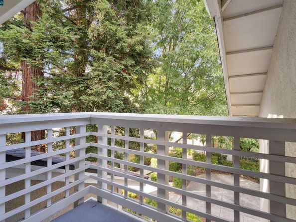 2578 Oak Road 212, Walnut Creek CA 94597
