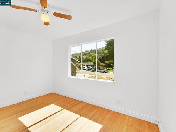 2323 Doidge Ave, Pinole CA 94564