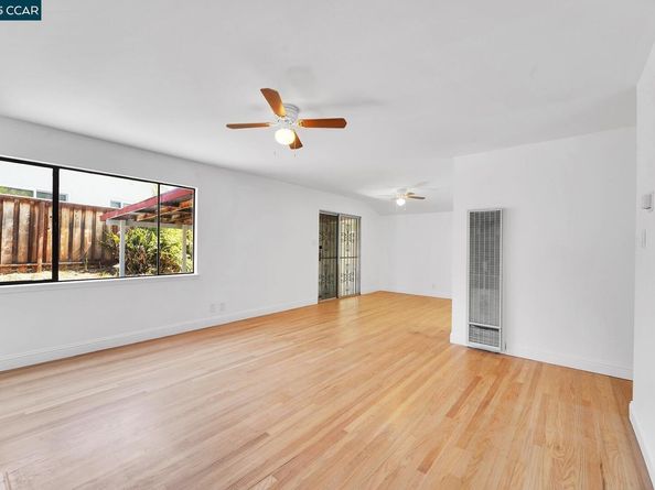 2323 Doidge Ave, Pinole CA 94564