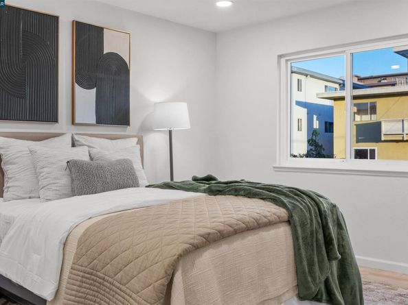 3751 Harrison Street 301, Oakland CA 94611