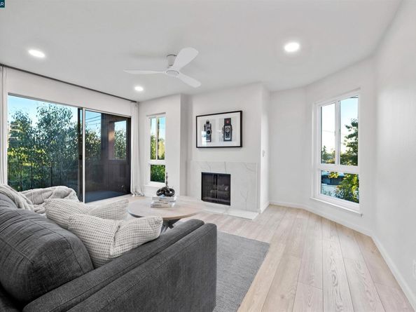 3751 Harrison Street 301, Oakland CA 94611