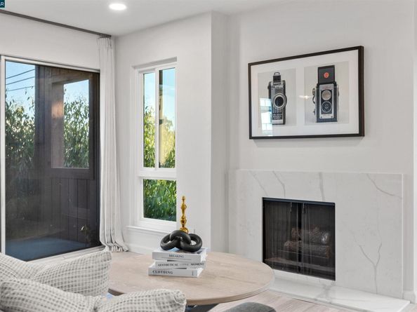 3751 Harrison Street 301, Oakland CA 94611