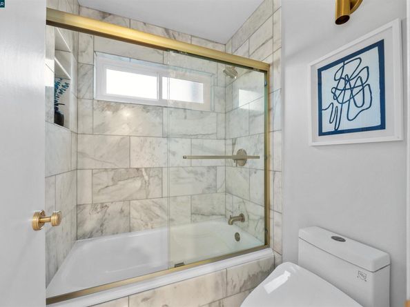 3751 Harrison Street 301, Oakland CA 94611