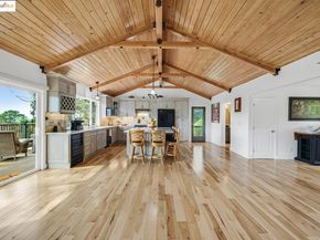49 Christopher CT, El Sobrante CA 94803