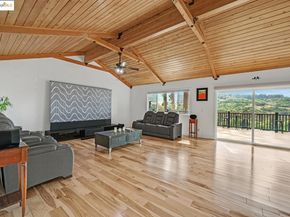 49 Christopher CT, El Sobrante CA 94803