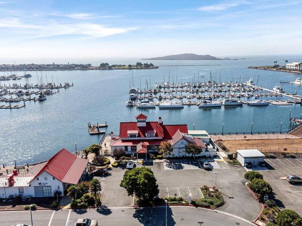 2210 Day Sailor Ct, Richmond CA 94804