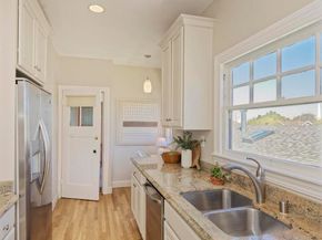 3945 Randolph Ave 2, Oakland CA 94602